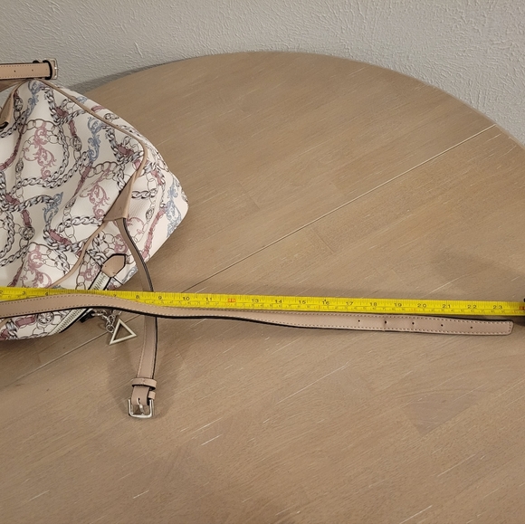 Guess Backpack - Picture 16 of 16